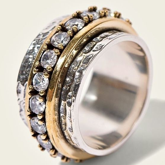 Vintage Gold and Silver Ring with Zirconias