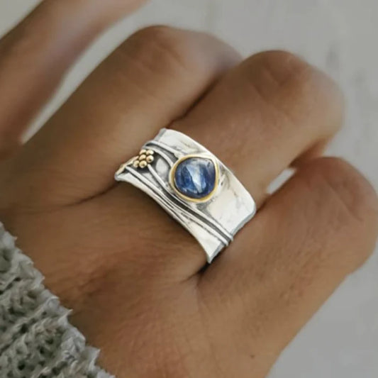 Vintage Sapphire Blue Ring In Silver