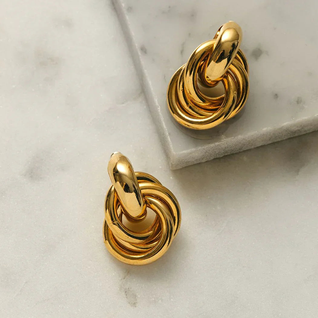 Statement Interlocking Earrings | Gold
