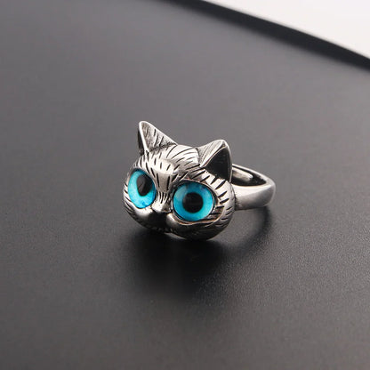 Blue-Eyed Cat Ring – Playful Vintage Silver Animal Ring for Cat Lovers