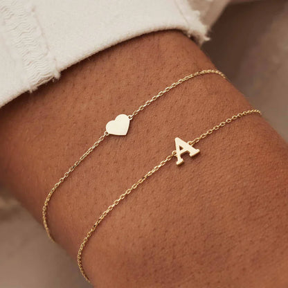 Vita Signa Initial Bracelet | Golden