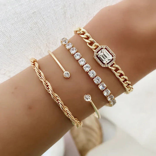 Domitia Calvina Bracelet Set | Golden